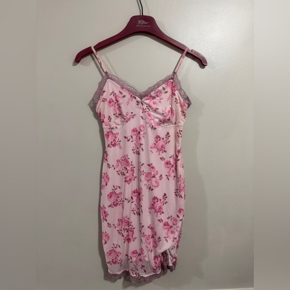 Pink Wild Fable Floral Slip Dress 
Woman’s Size S